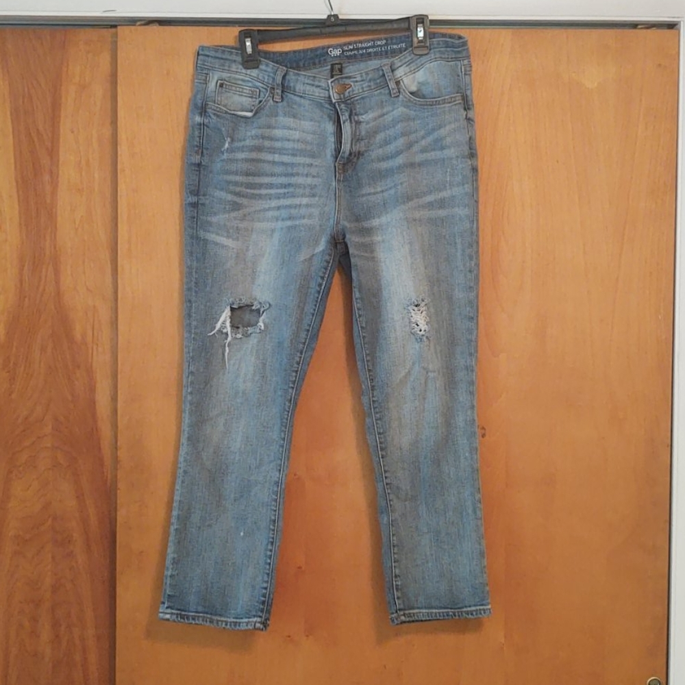 LAST CHANCE Gap 3/4 Crop Jeans